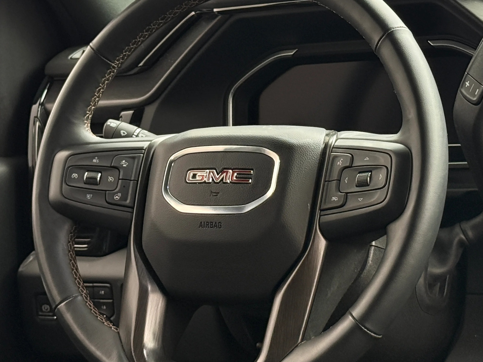 Thumbnail: 2024 GMC Sierra 2500 - 4