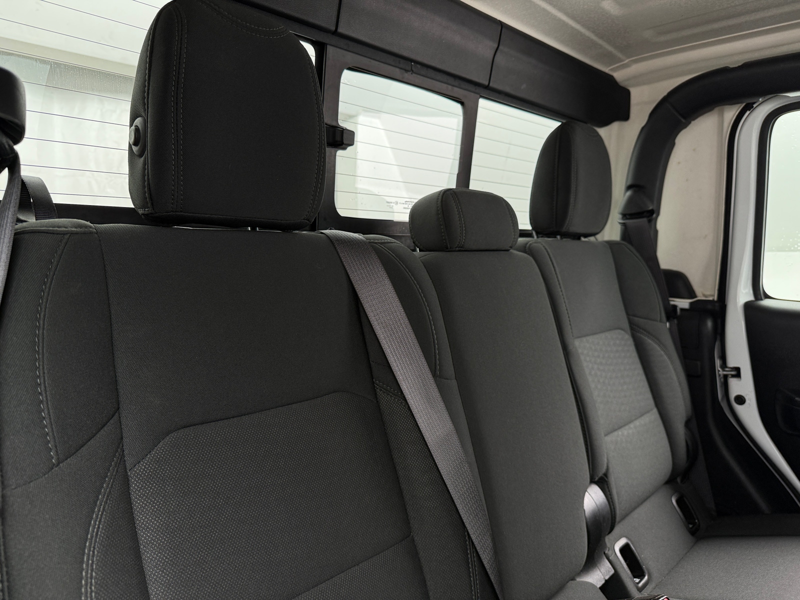 Thumbnail: 2021 Jeep Gladiator - 6