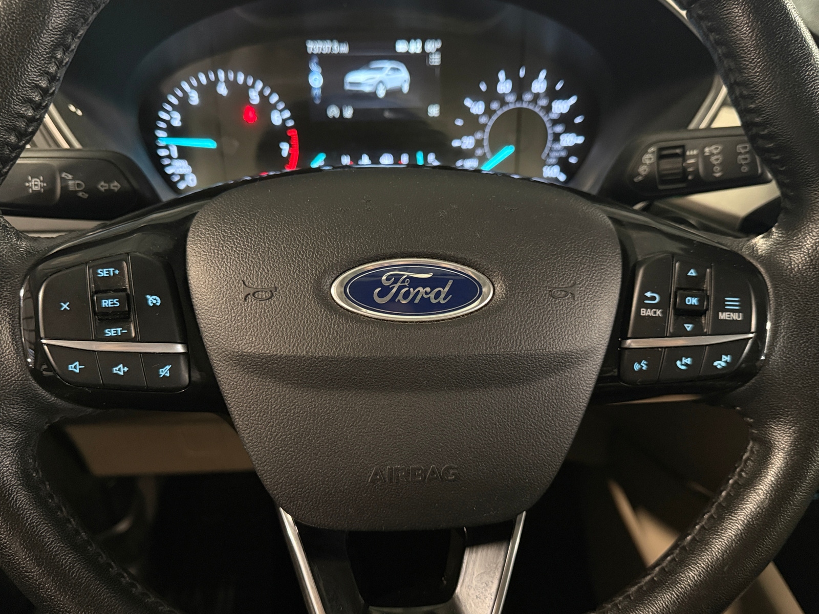 Thumbnail: 2021 Ford Escape - 4