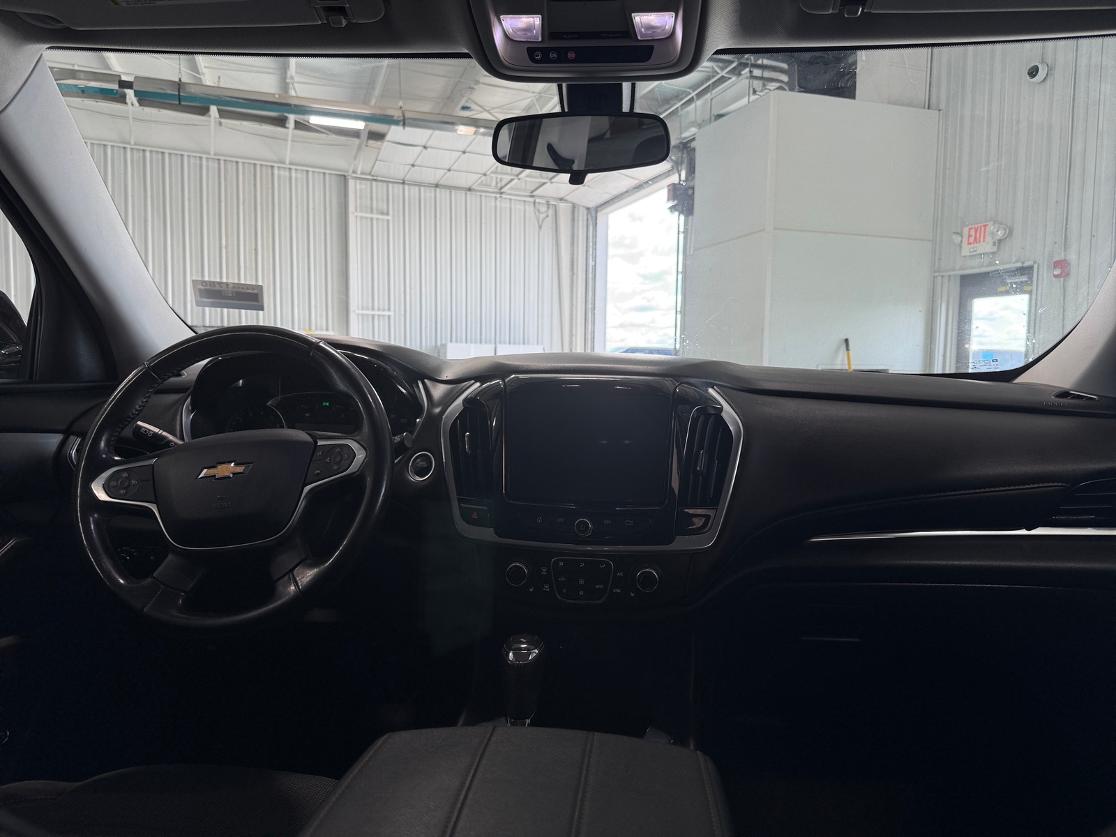 Thumbnail: 2020 Chevrolet Traverse - 3