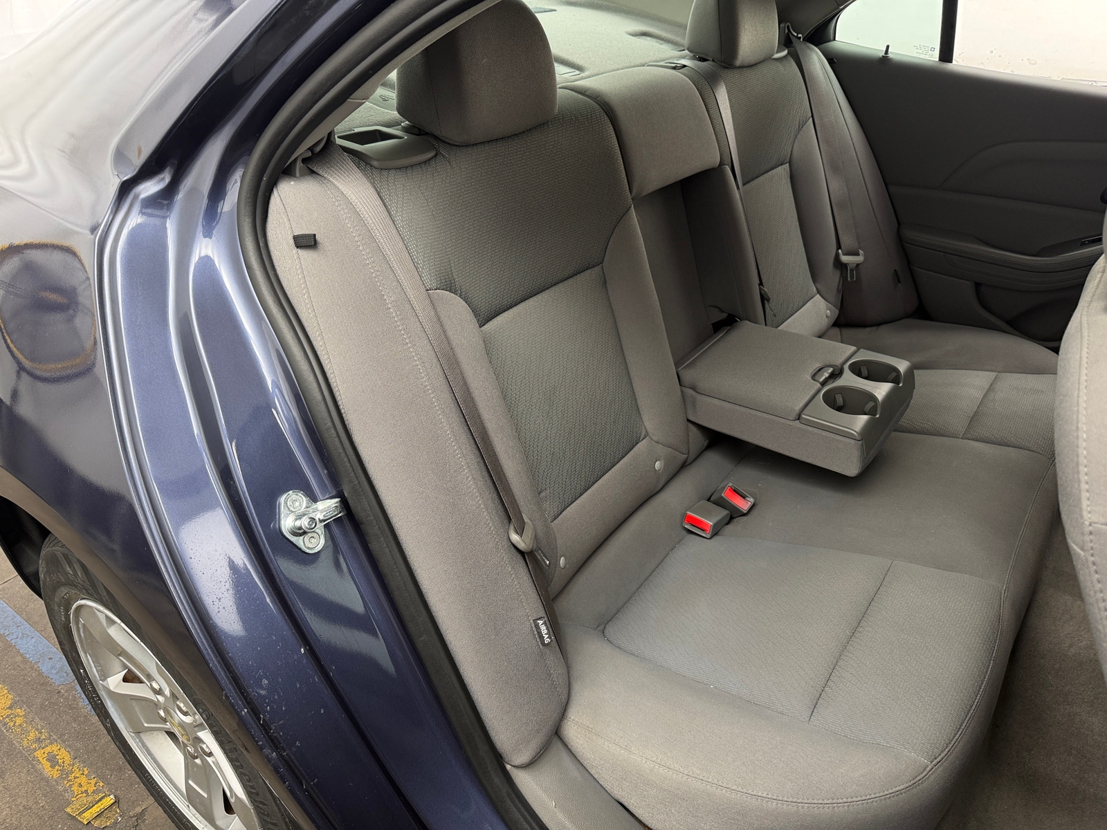 Thumbnail: 2015 Chevrolet Malibu - 6