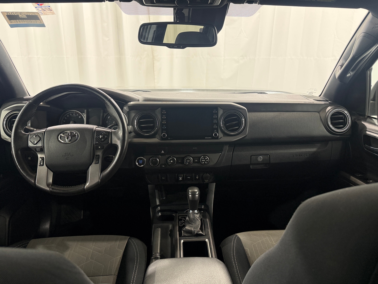 Thumbnail: 2020 Toyota Tacoma - 3