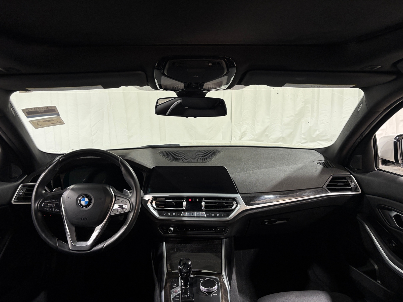 Thumbnail: 2020 BMW 3 Series - 2