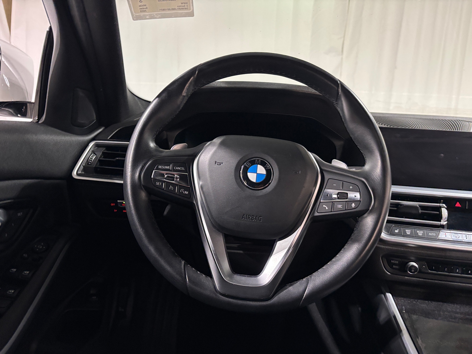 Thumbnail: 2020 BMW 3 Series - 4