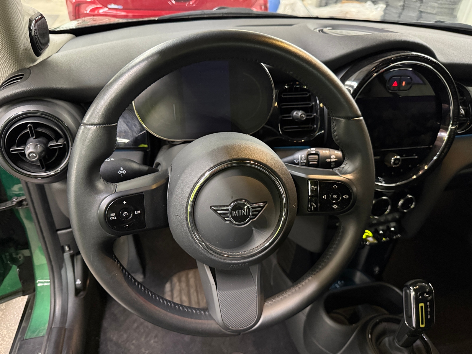 Thumbnail: 2023 MINI Cooper Hardtop - 4