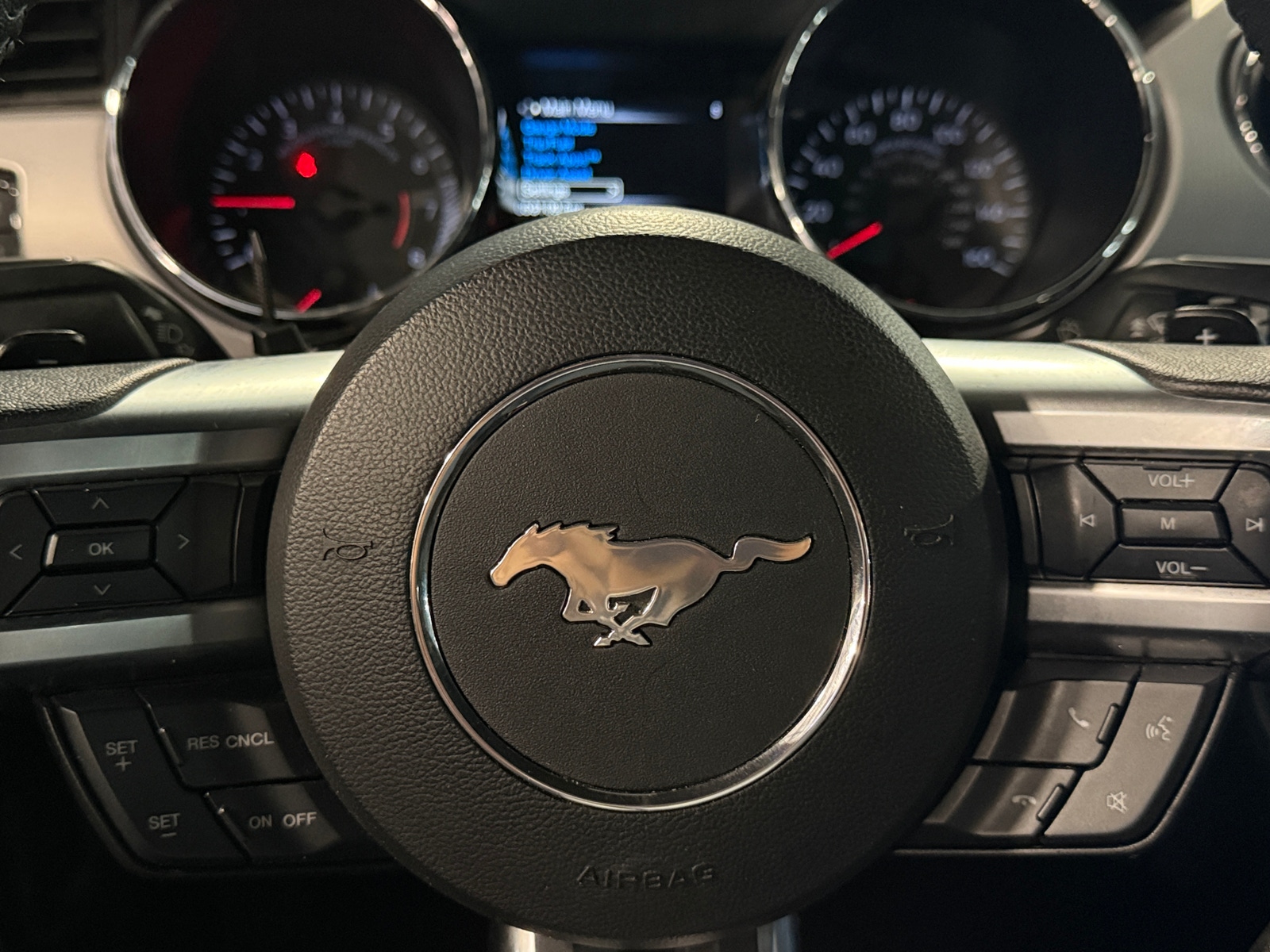 Thumbnail: 2017 Ford Mustang - 3