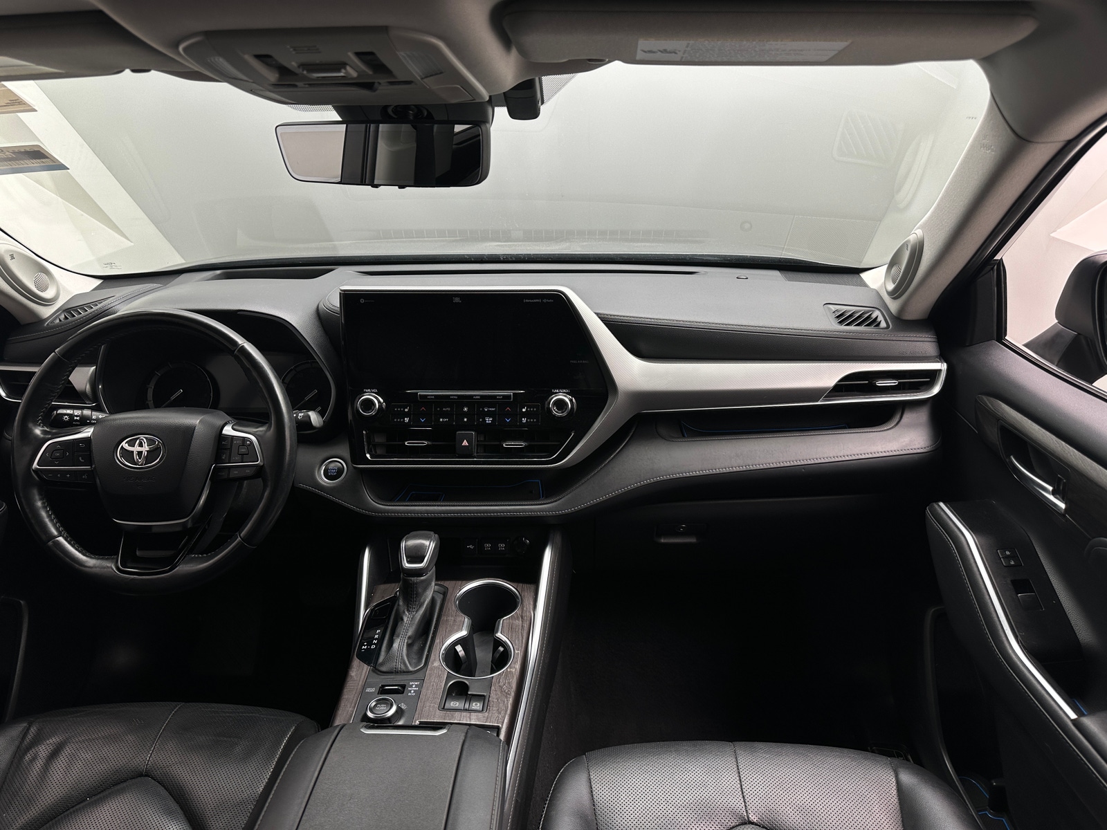 Thumbnail: 2021 Toyota Highlander - 2