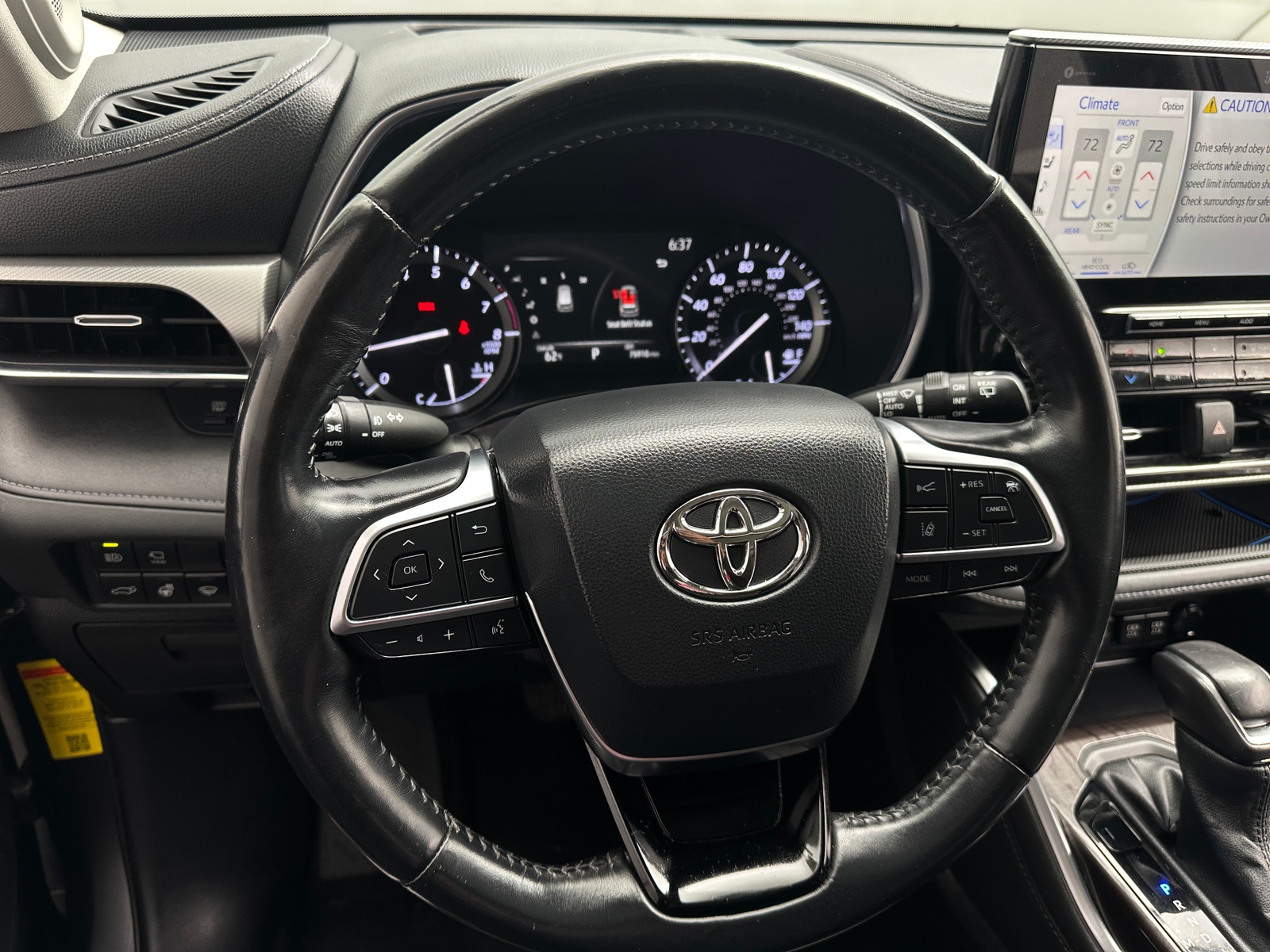 Thumbnail: 2021 Toyota Highlander - 4
