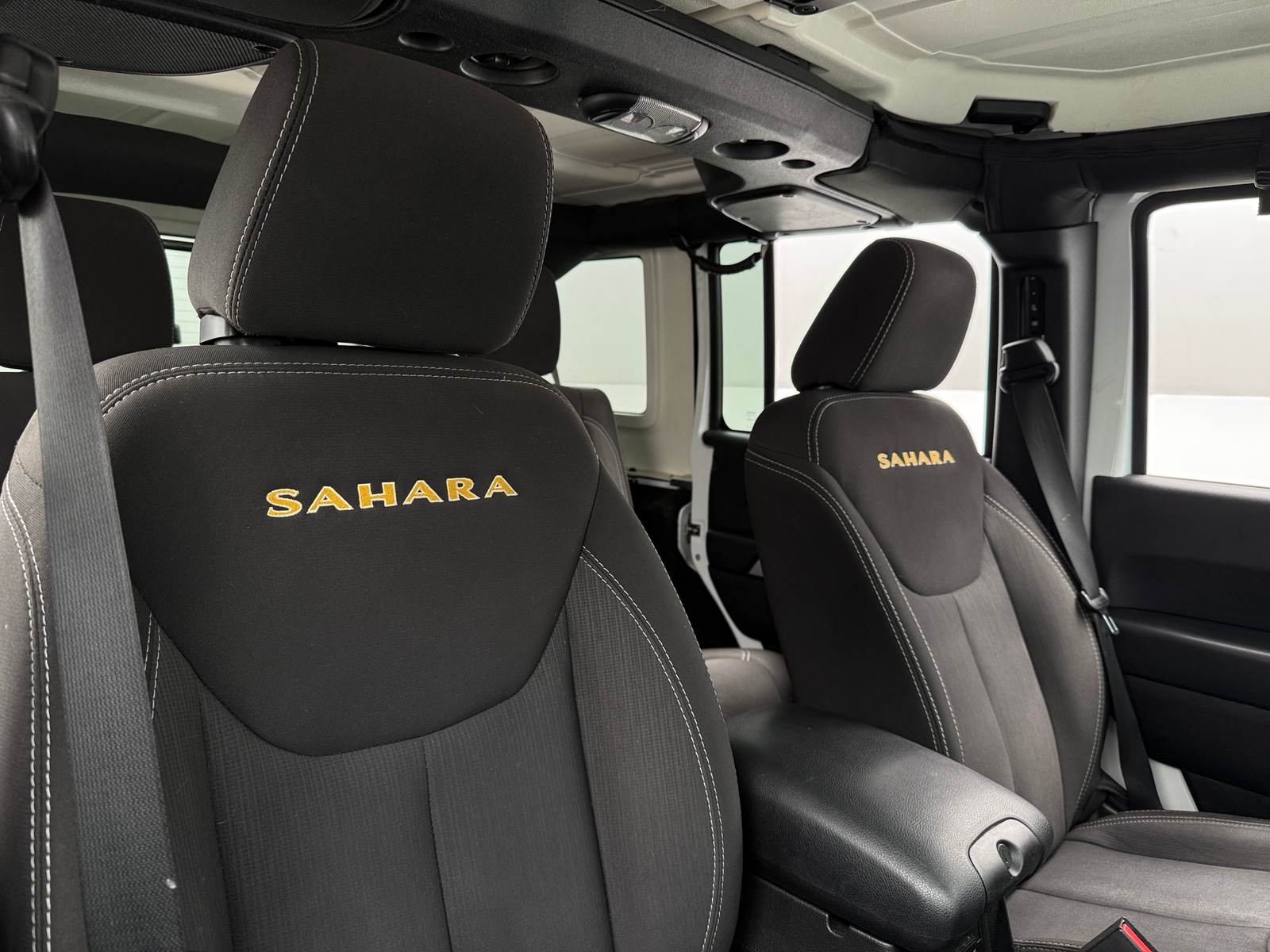 Thumbnail: 2015 Jeep Wrangler - 2