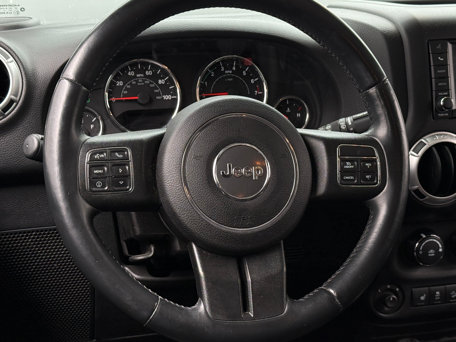 Thumbnail: 2015 Jeep Wrangler - 5