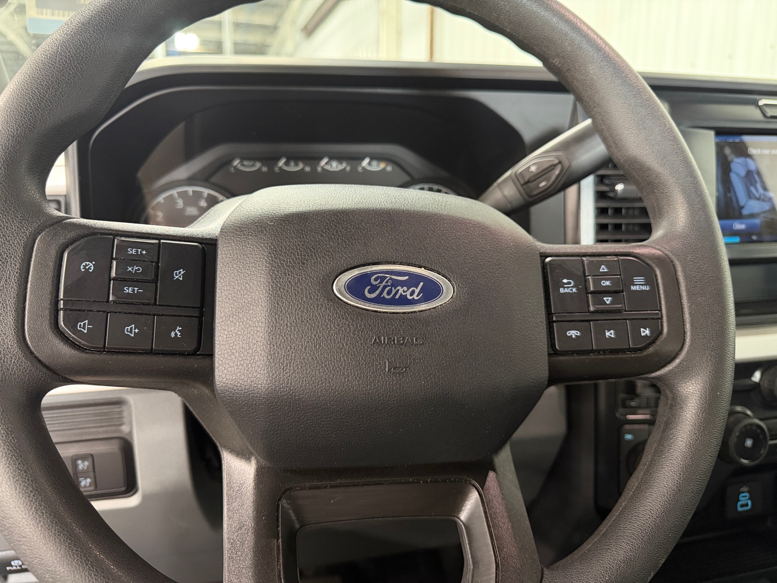 Thumbnail: 2025 Ford Econoline - 5