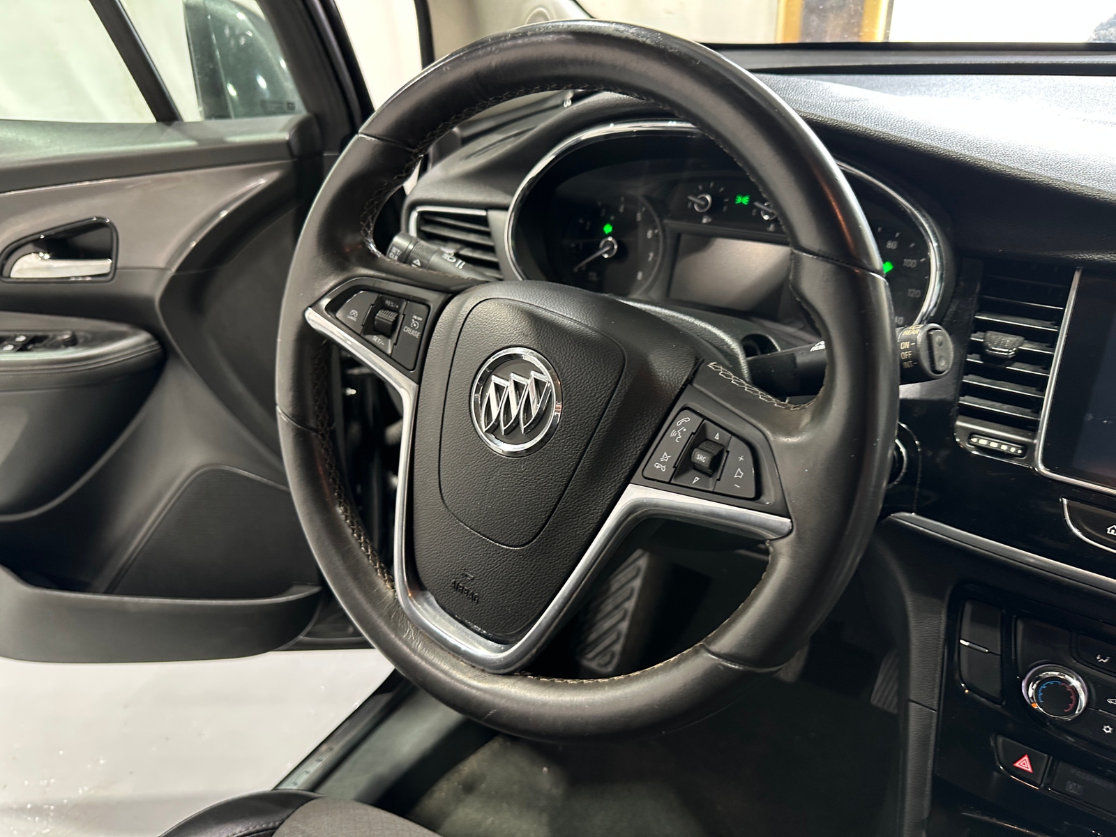 Thumbnail: 2018 Buick Encore - 5