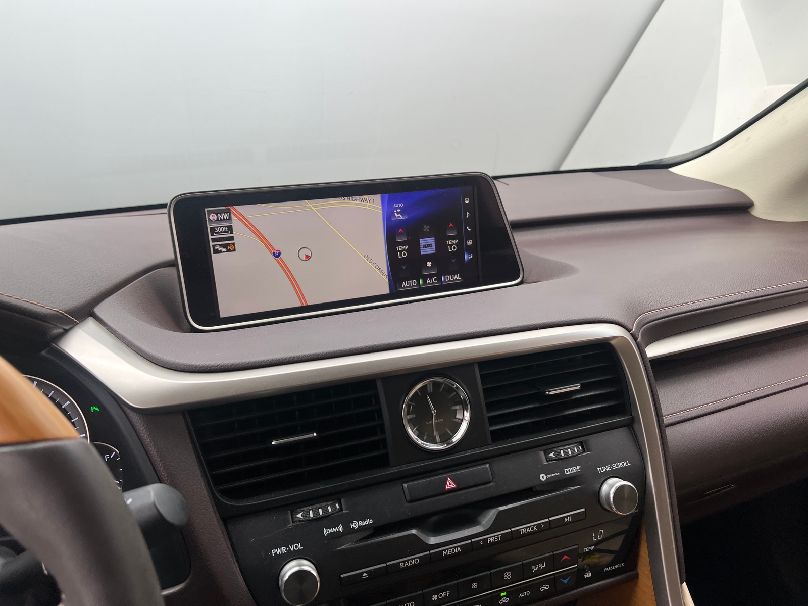 Thumbnail: 2016 Lexus RX - 3