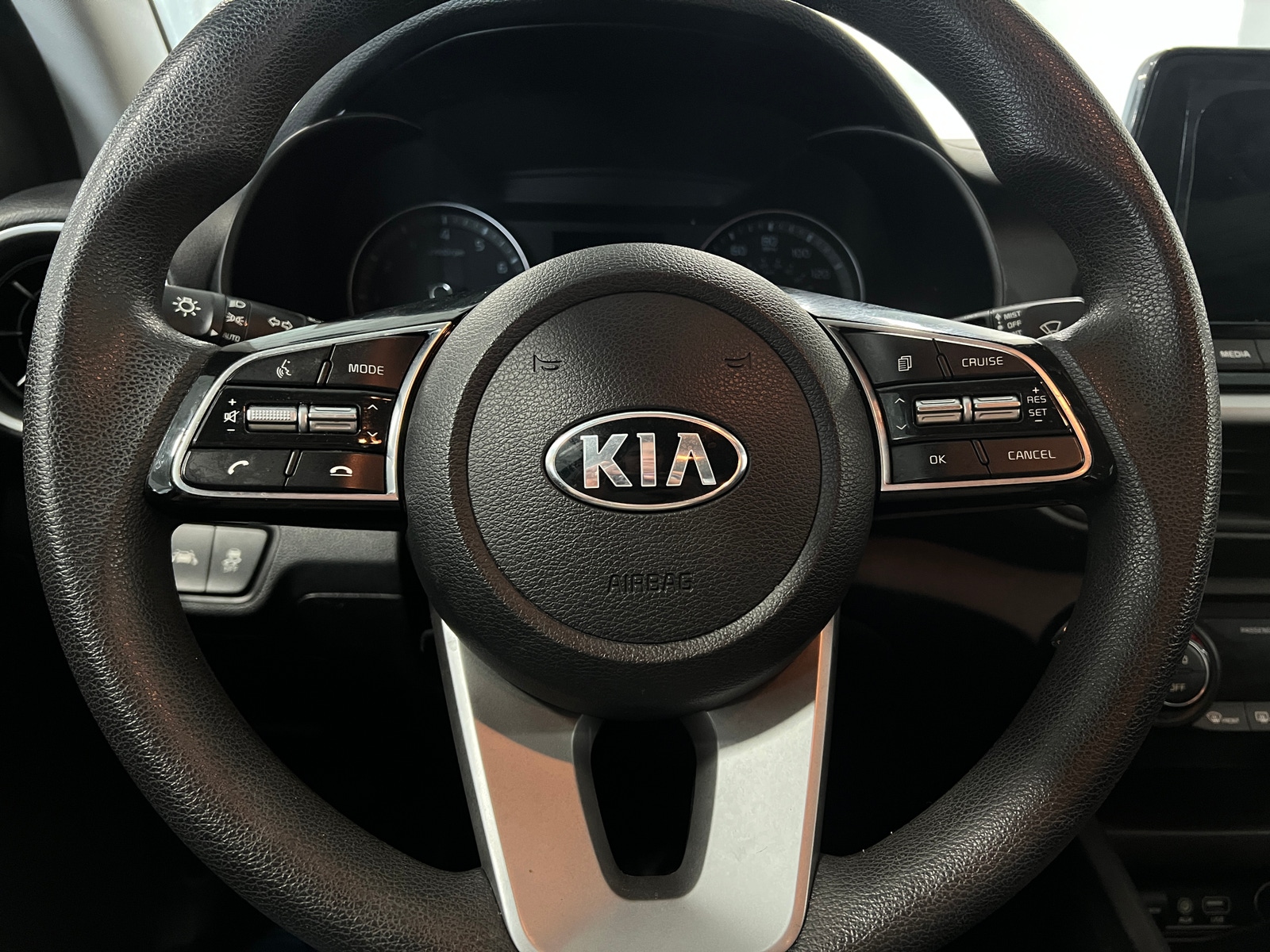 Thumbnail: 2019 Kia Forte - 5