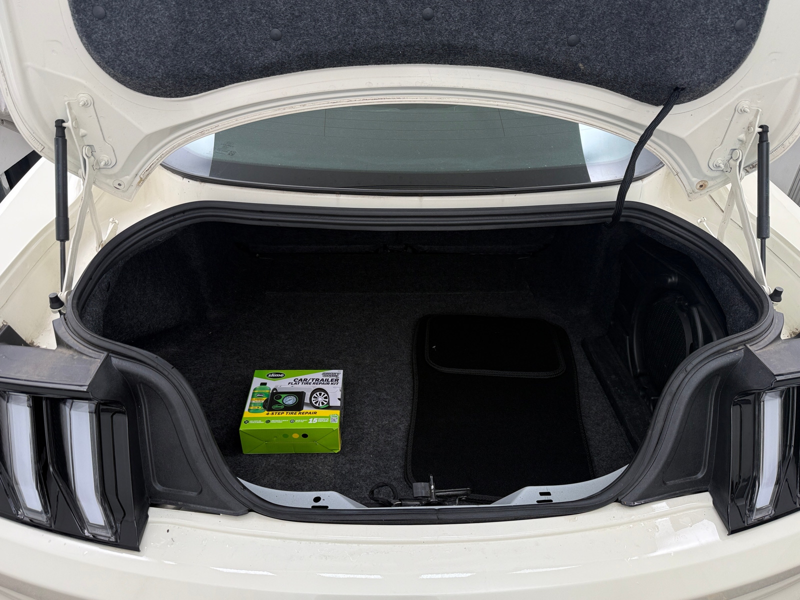 Thumbnail: 2015 Ford Mustang - 4