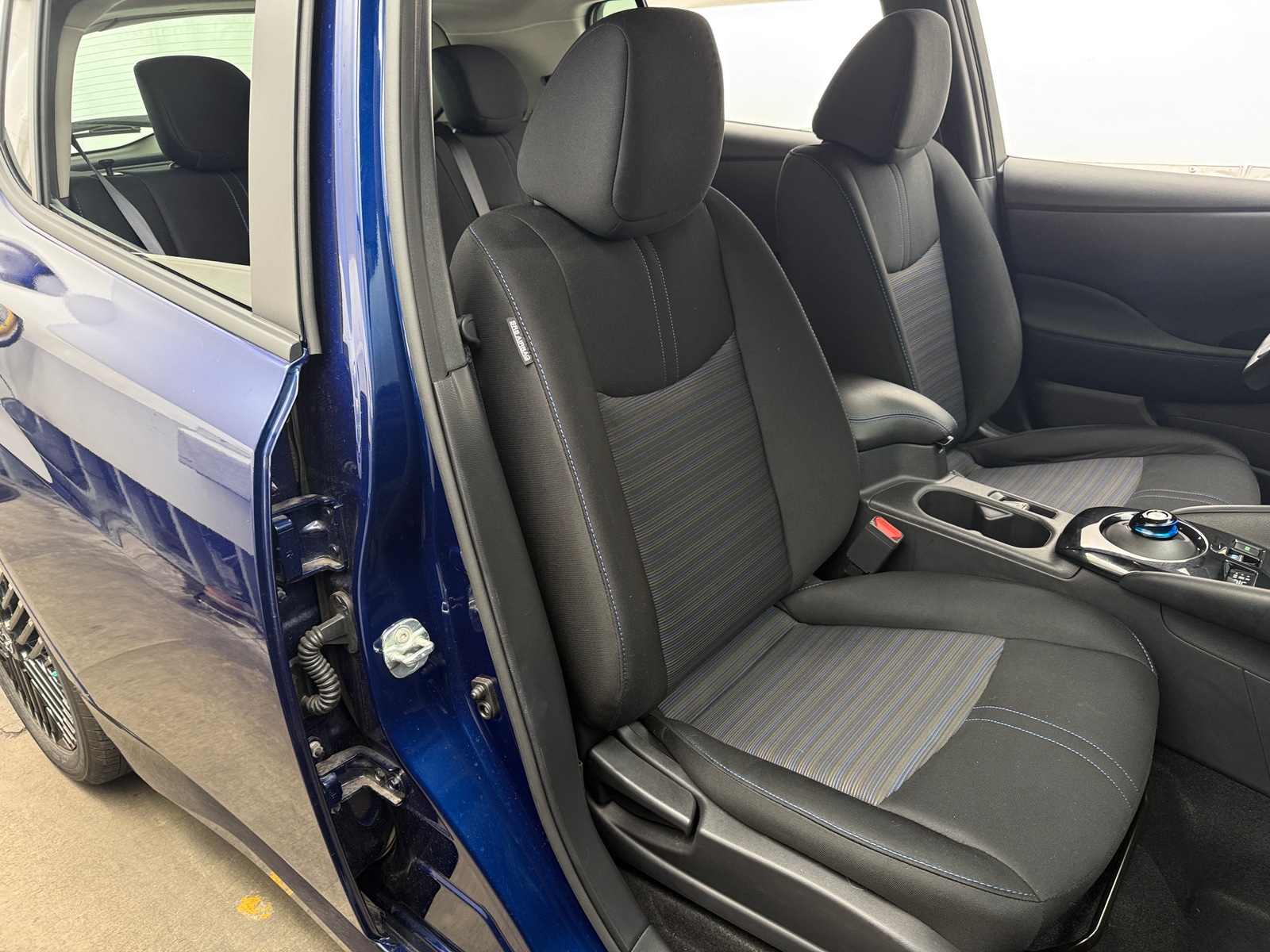 Thumbnail: 2023 Nissan Leaf - 2