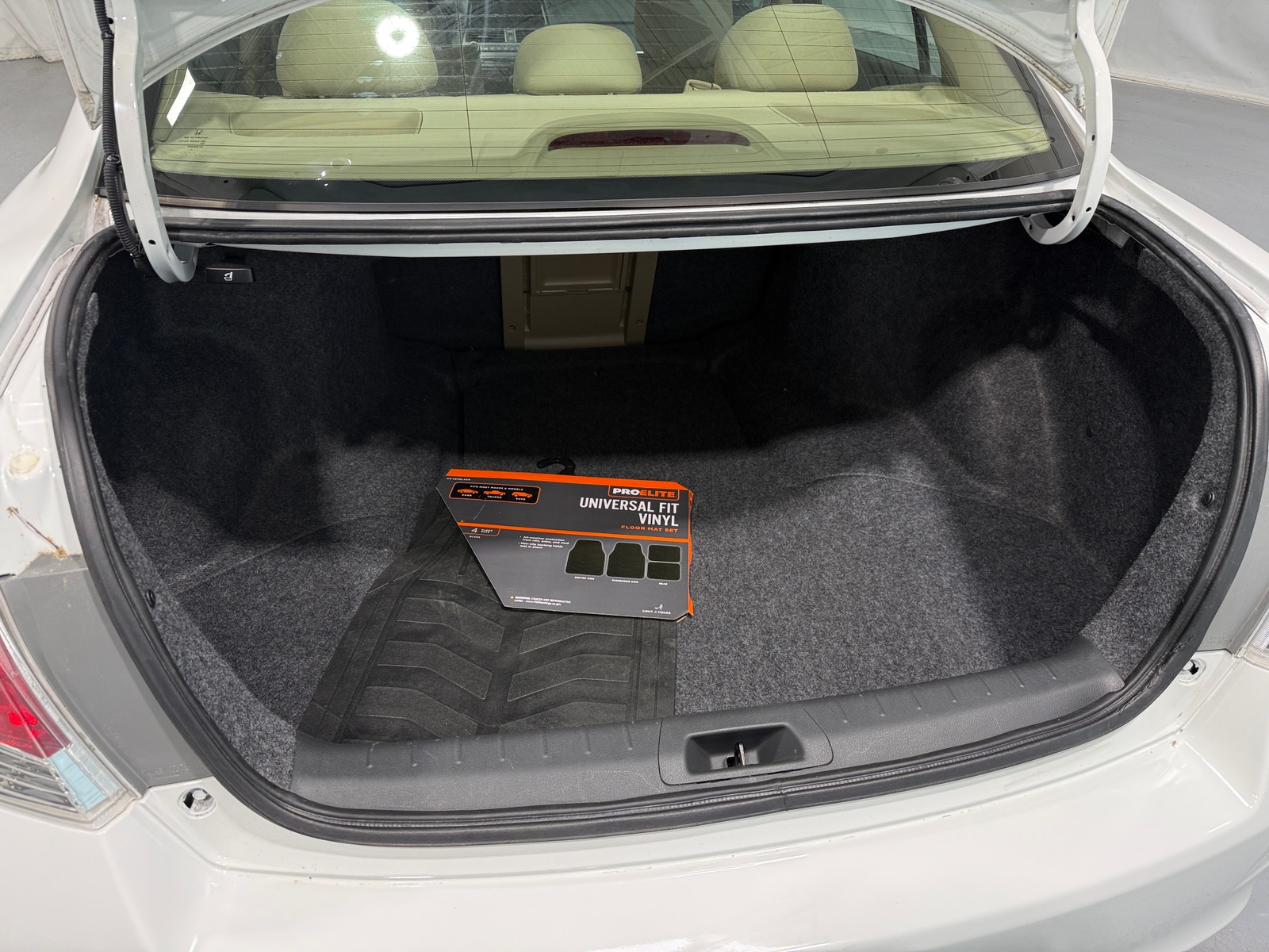 Thumbnail: 2012 Honda Accord - 7