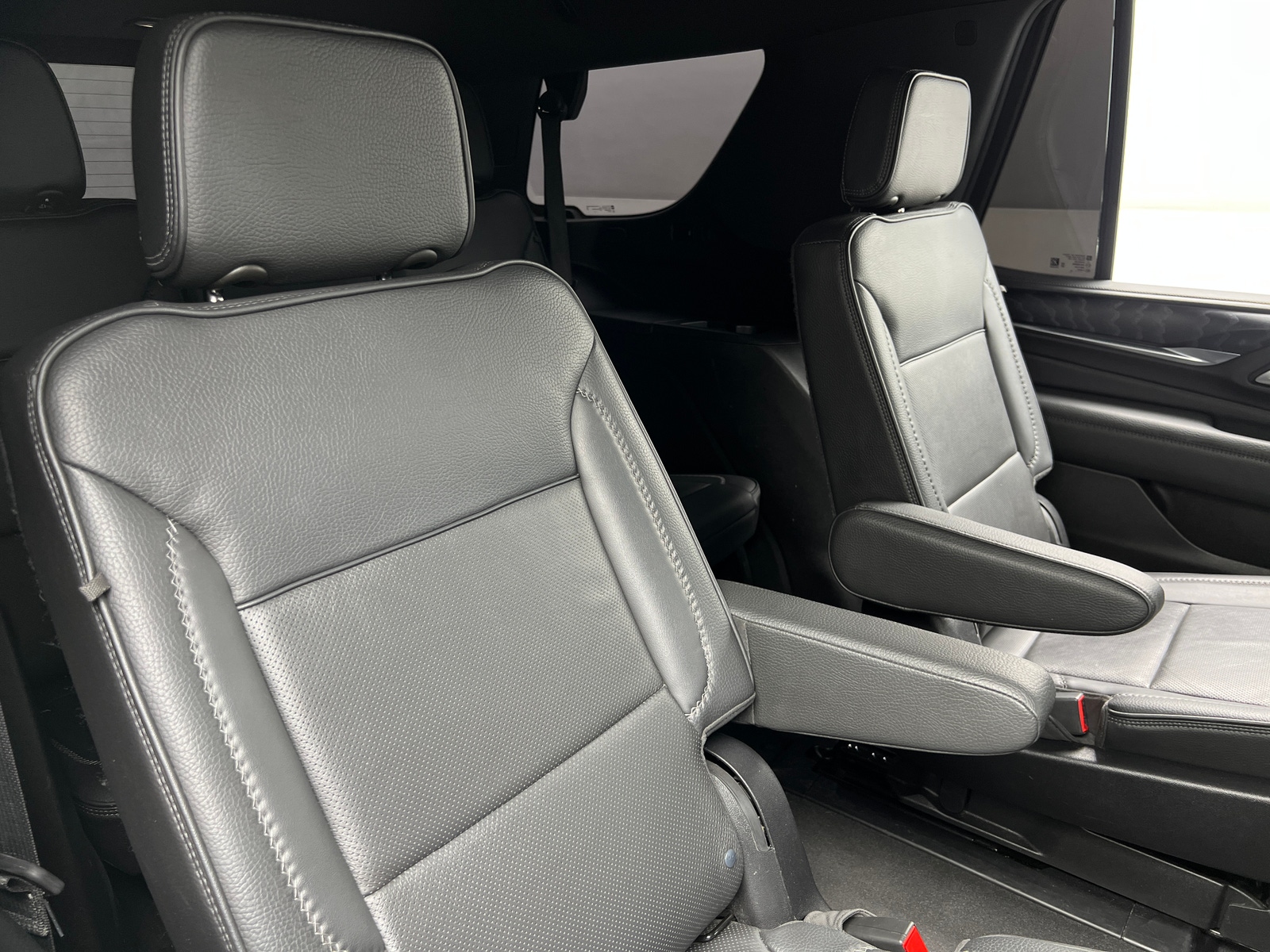 Thumbnail: 2022 GMC Yukon - 5