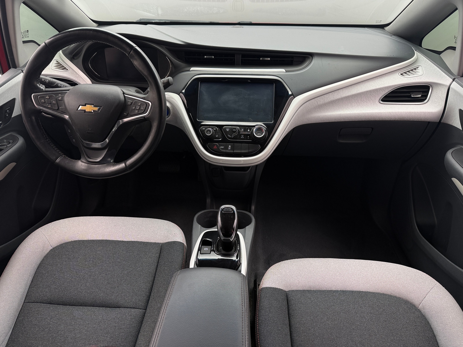 Thumbnail: 2017 Chevrolet Bolt EV - 3