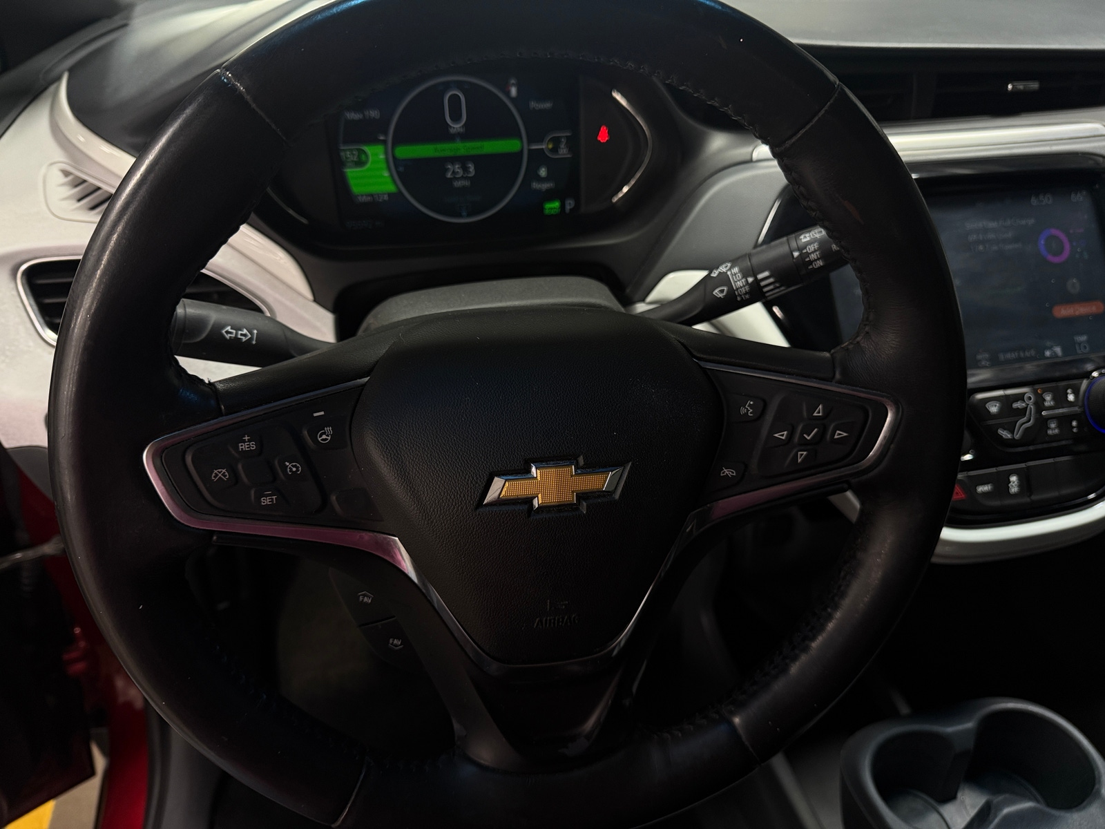 Thumbnail: 2017 Chevrolet Bolt EV - 5