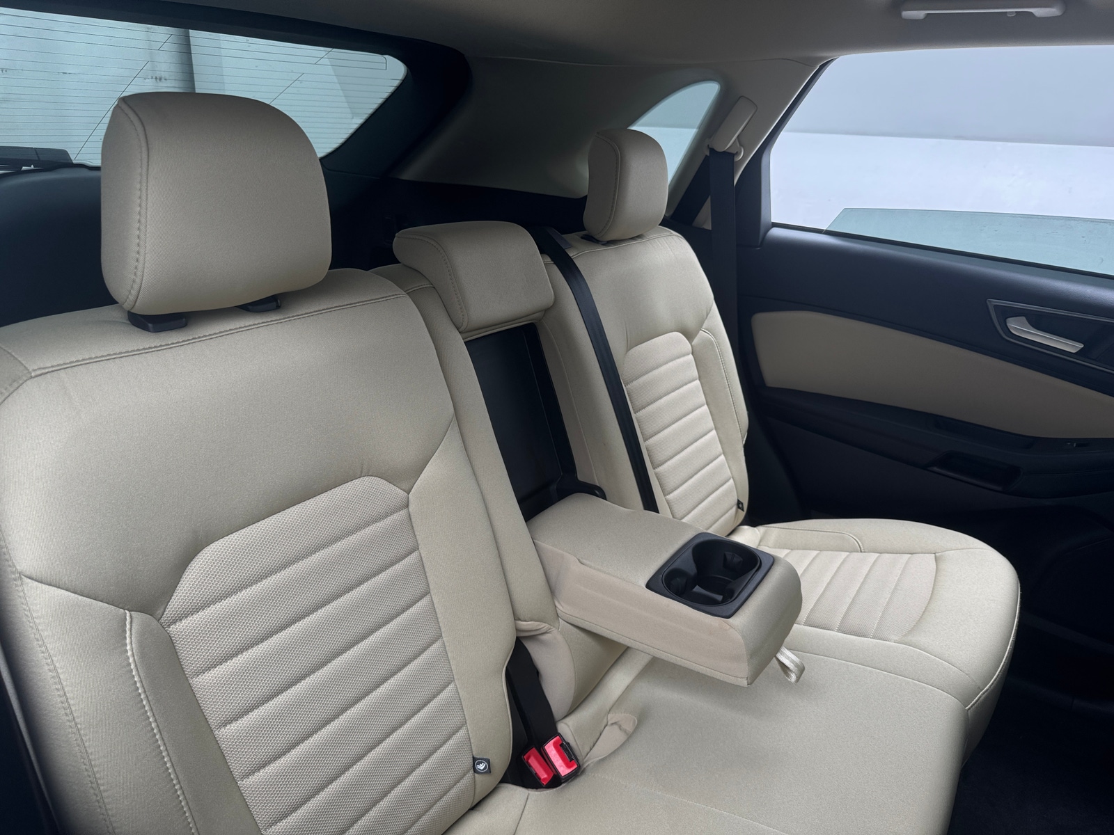 Thumbnail: 2021 Ford Edge - 6