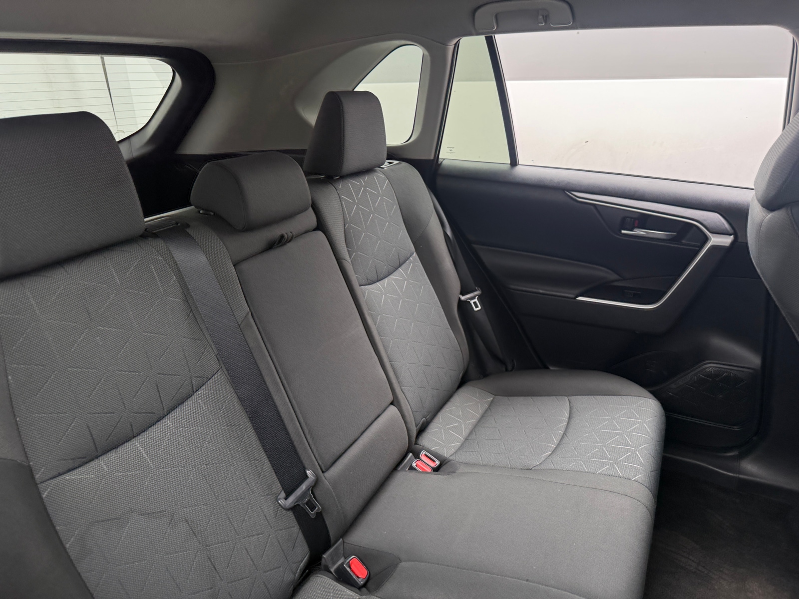 Thumbnail: 2022 Toyota RAV4 - 6