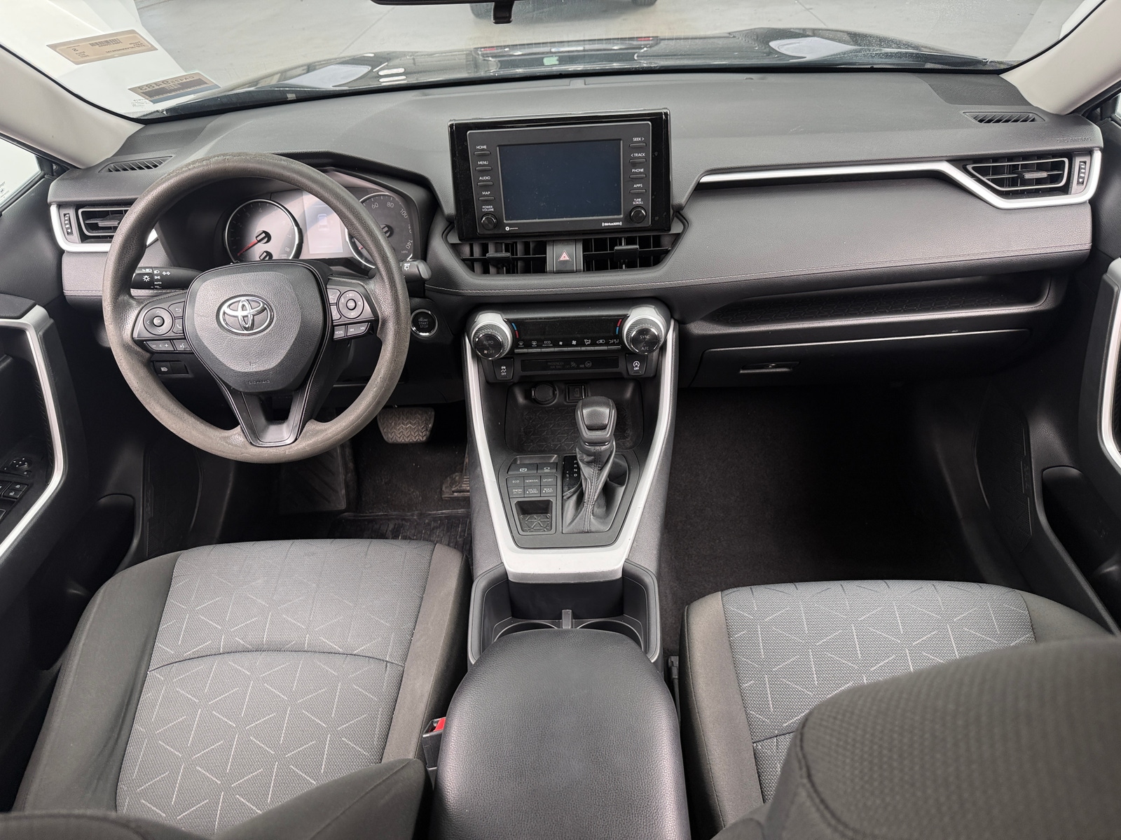 Thumbnail: 2022 Toyota RAV4 - 3