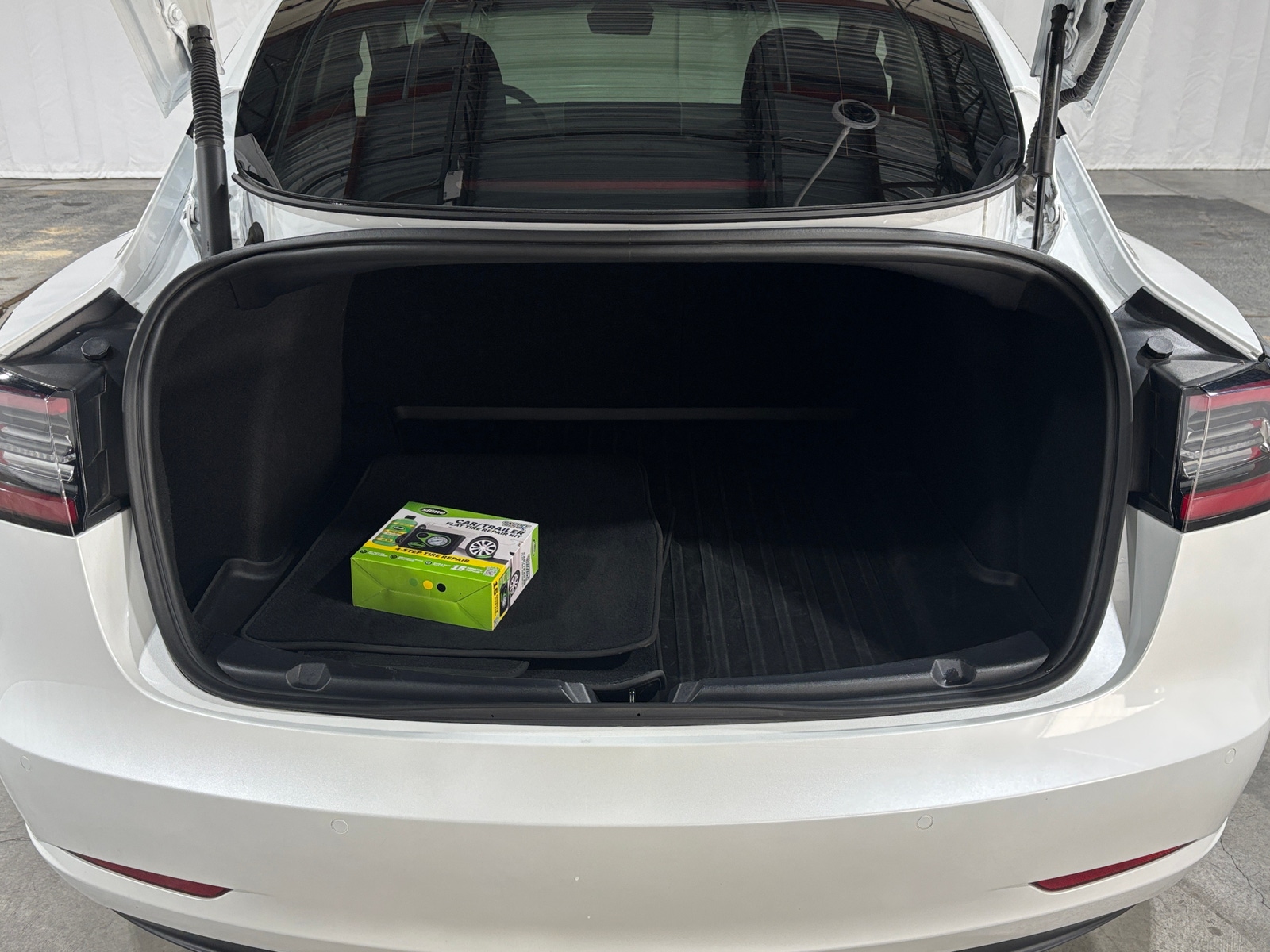 Thumbnail: 2022 Tesla Model 3 - 6