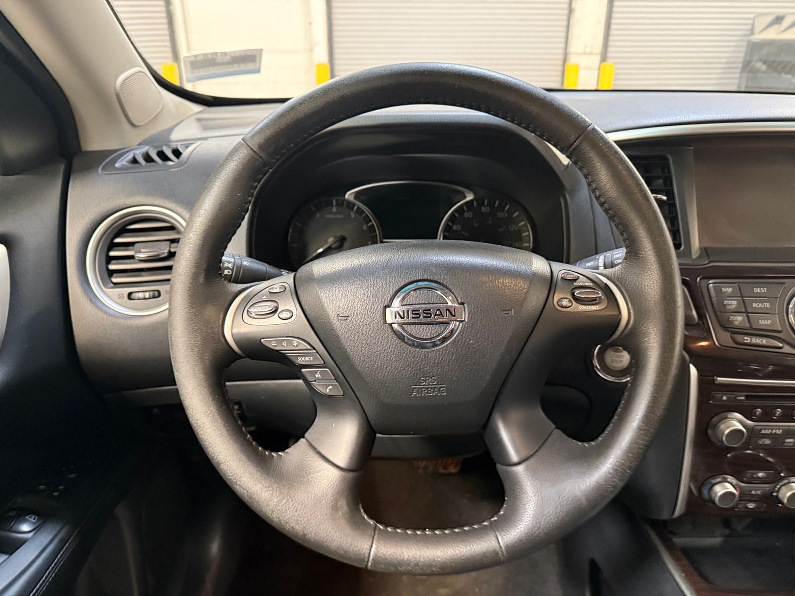 Thumbnail: 2014 Nissan Pathfinder - 4