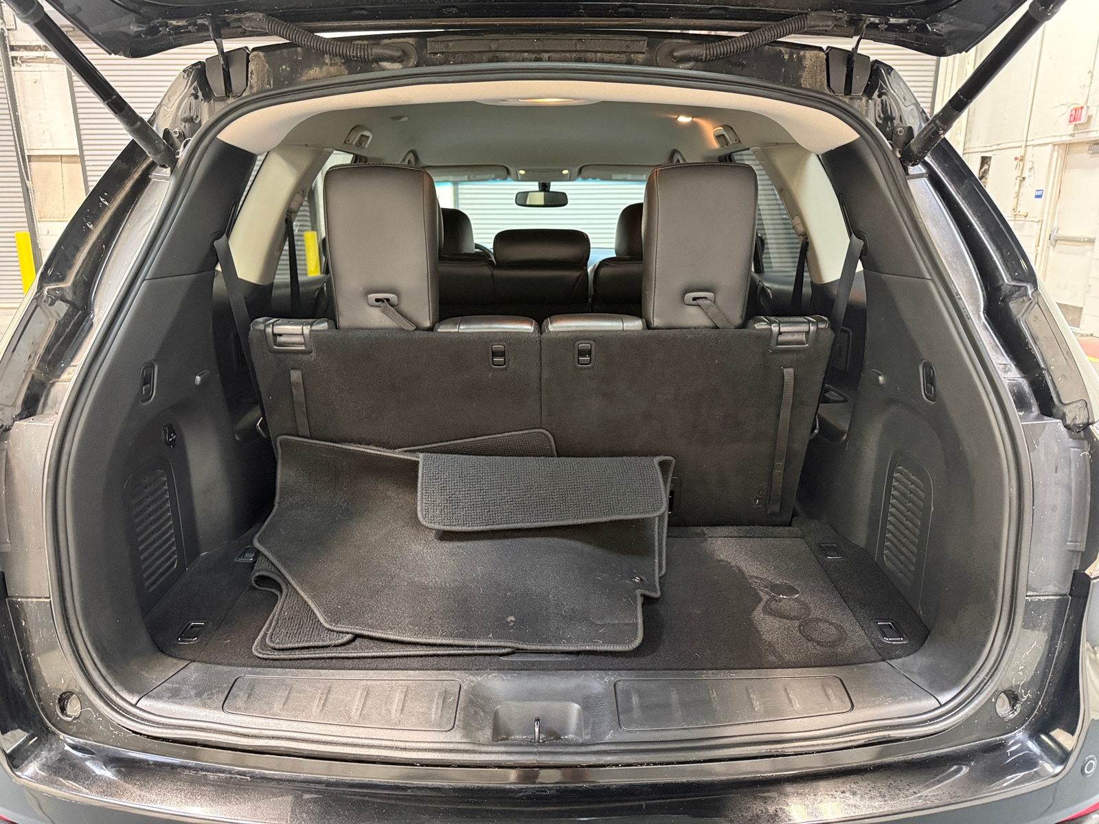 Thumbnail: 2014 Nissan Pathfinder - 6