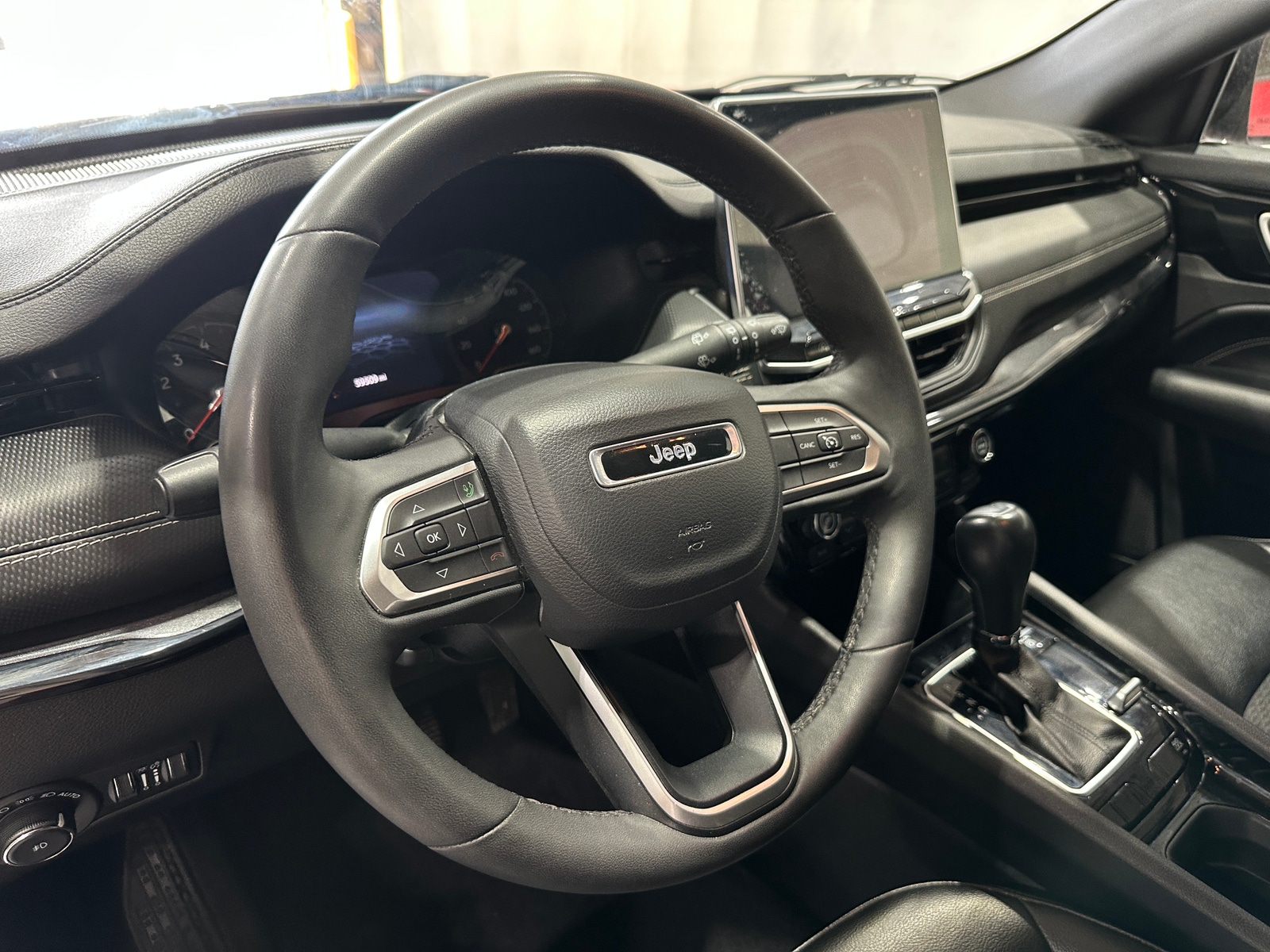 Thumbnail: 2023 Jeep Compass - 5