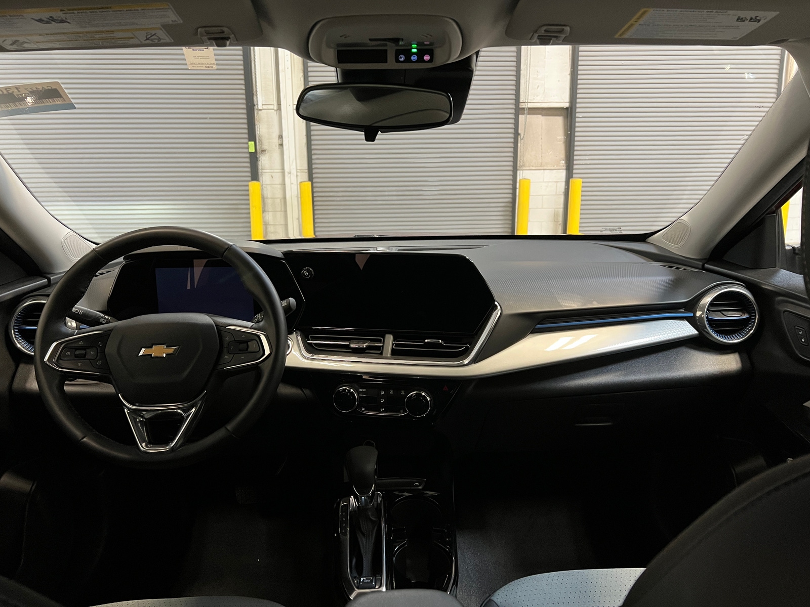 Thumbnail: 2025 Chevrolet Trax - 3