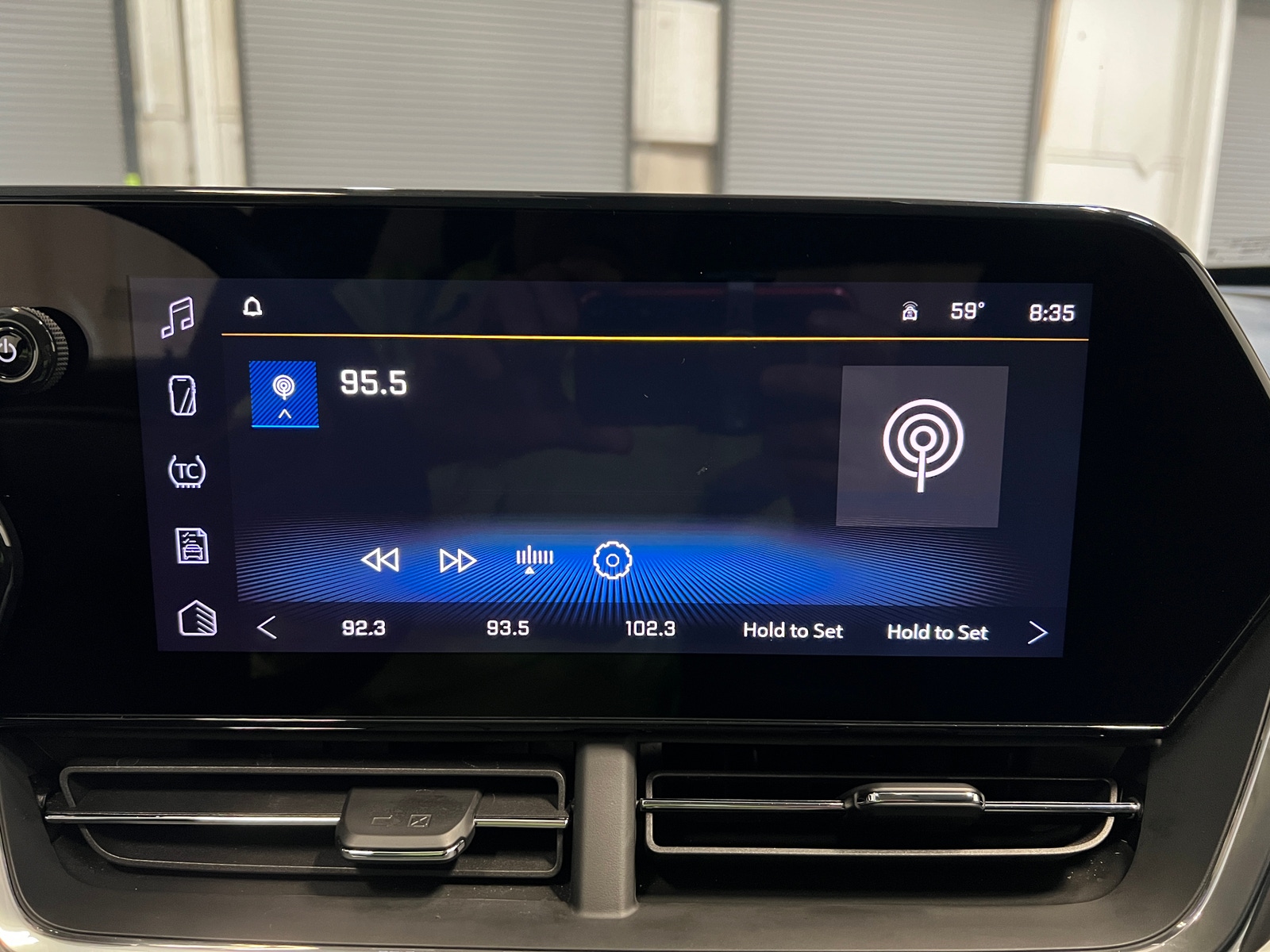 Thumbnail: 2025 Chevrolet Trax - 4