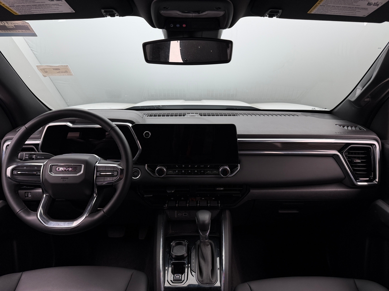 Thumbnail: 2024 GMC Canyon - 3