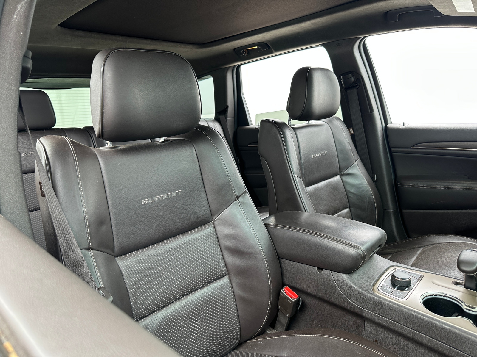 Thumbnail: 2014 Jeep Grand Cherokee - 2