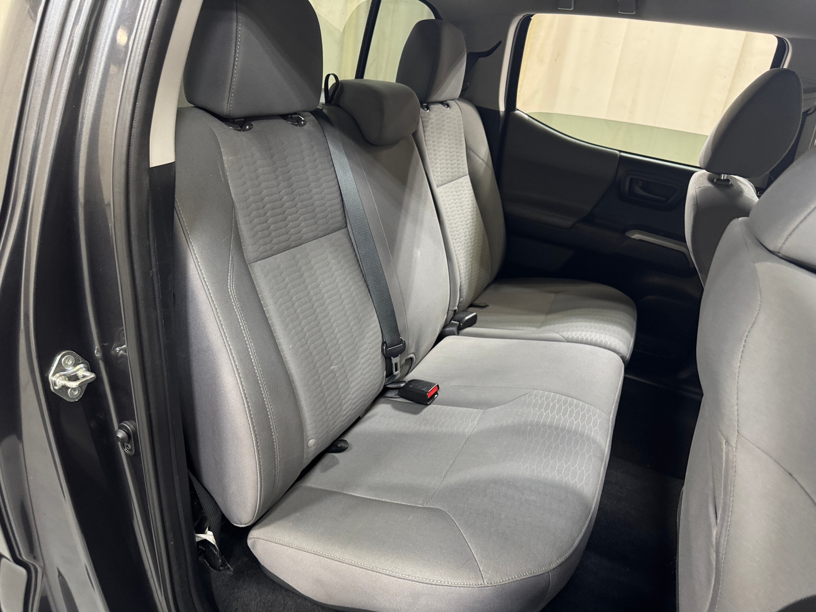 Thumbnail: 2019 Toyota Tacoma - 6