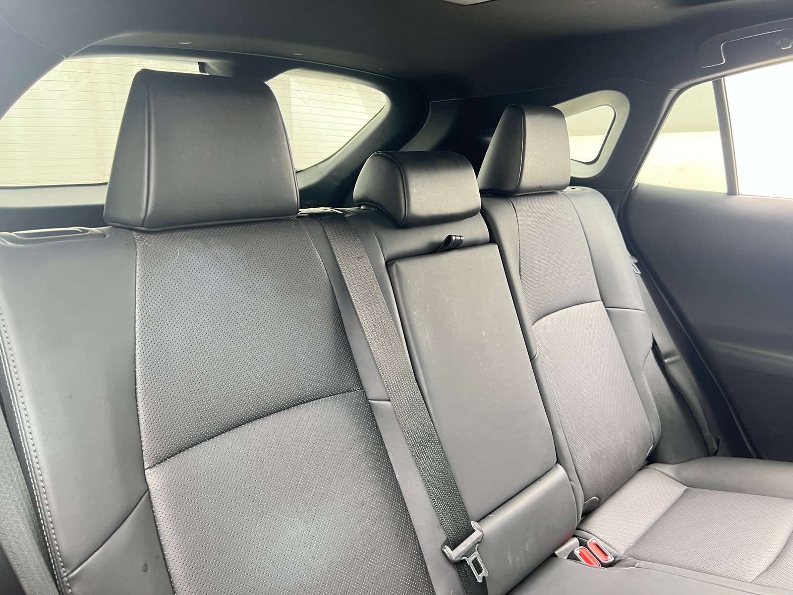 Thumbnail: 2021 Toyota Venza - 5