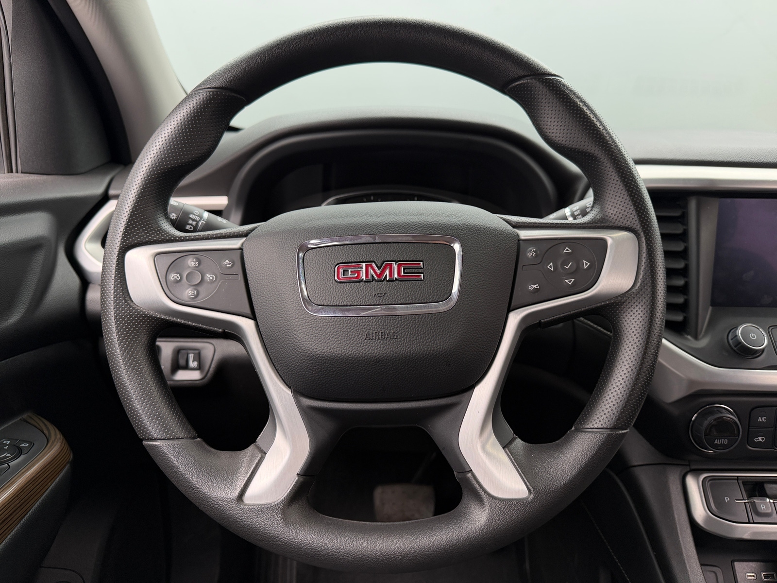 Thumbnail: 2023 GMC Acadia - 5