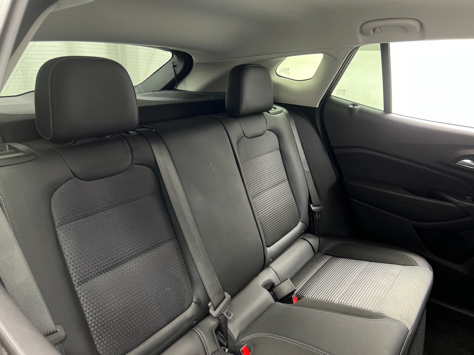 Thumbnail: 2025 Chevrolet Trax - 6