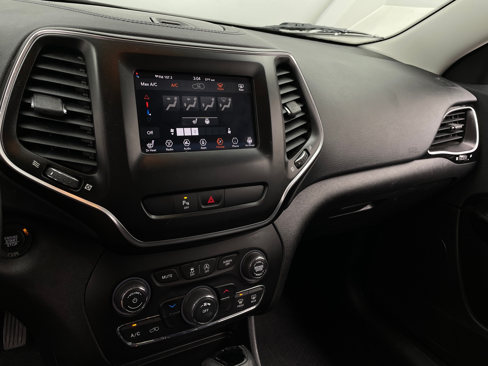 Thumbnail: 2019 Jeep Cherokee - 4