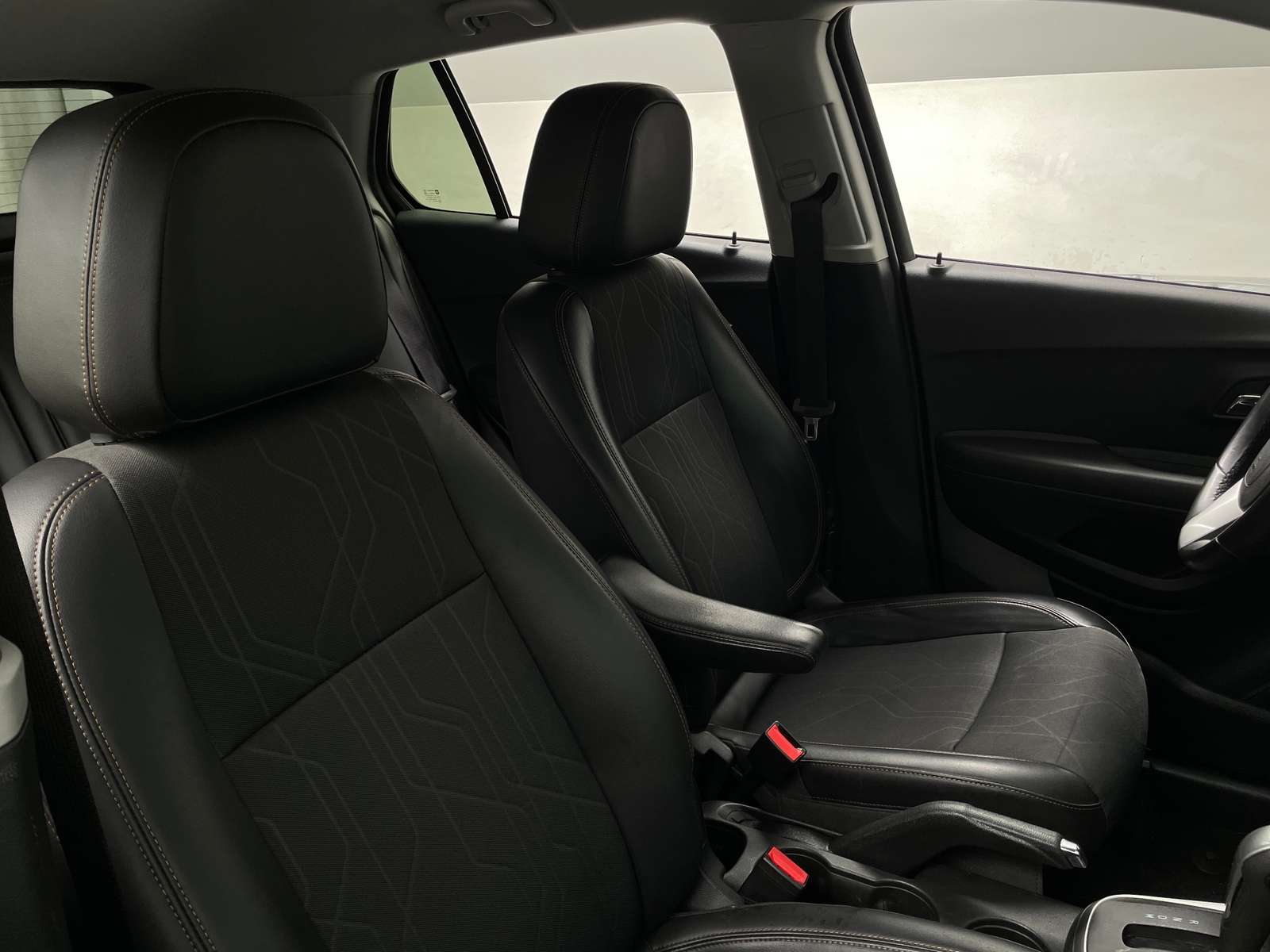 Thumbnail: 2018 Chevrolet Trax - 2