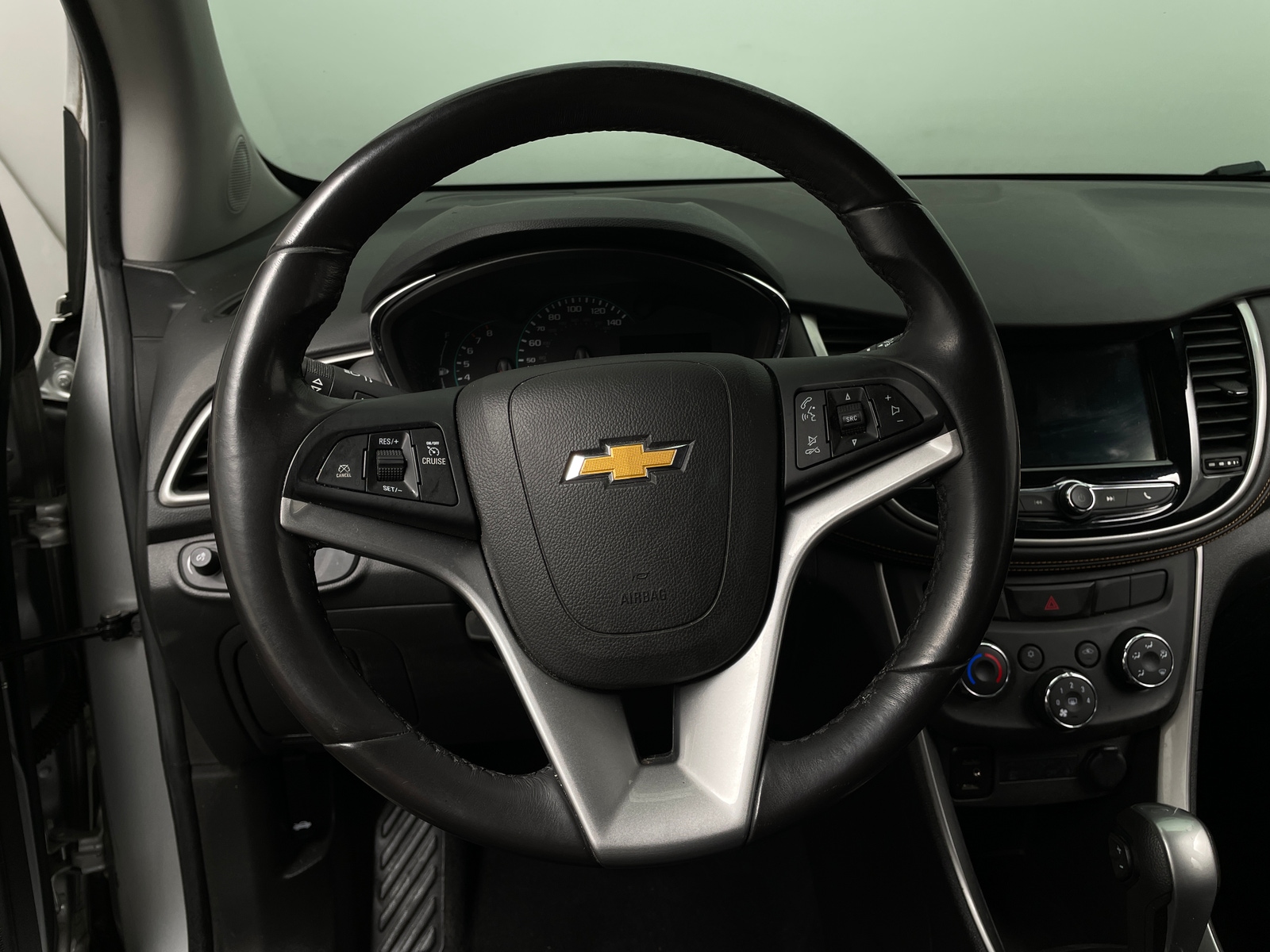 Thumbnail: 2018 Chevrolet Trax - 5