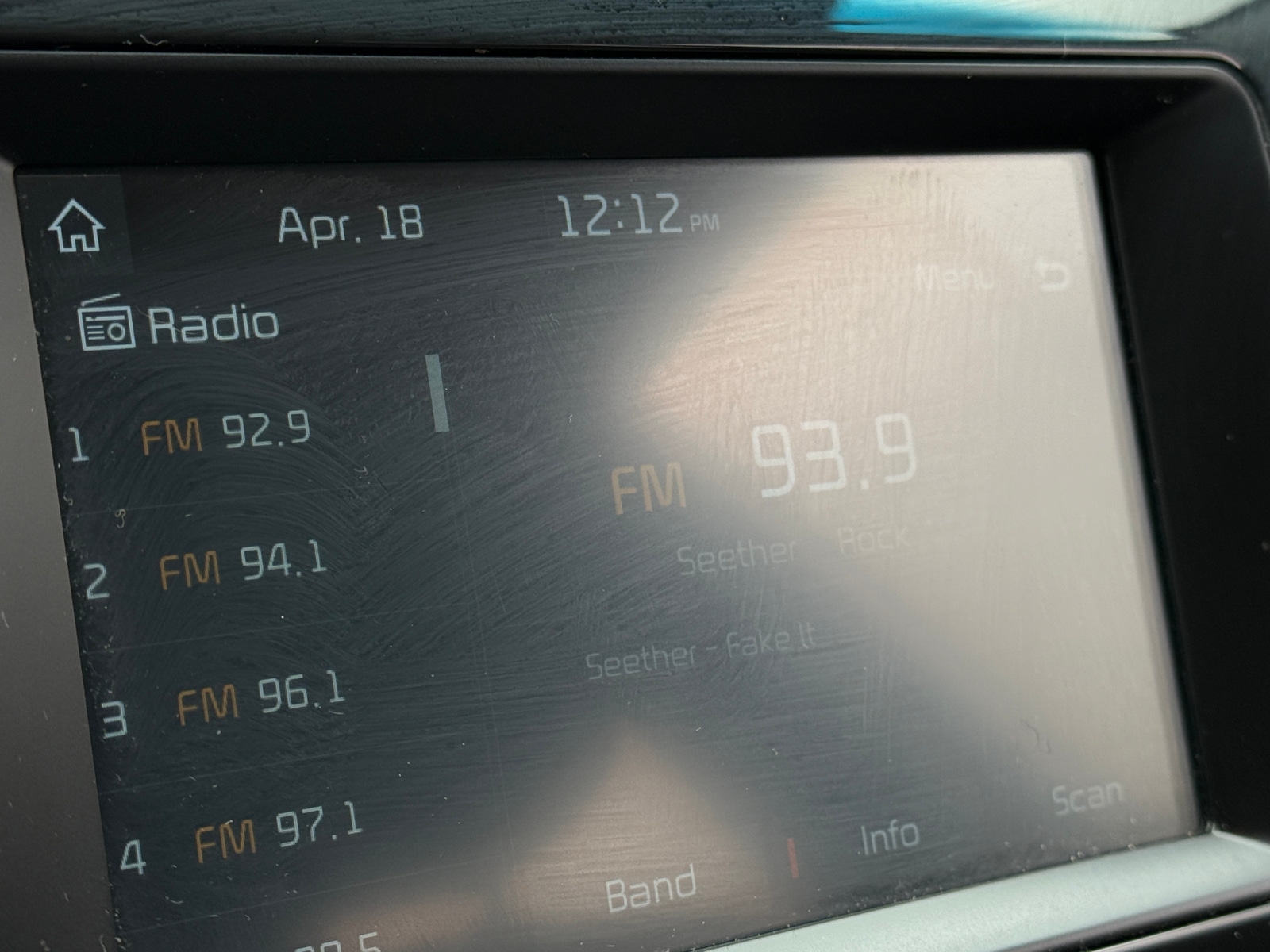 Thumbnail: 2019 Kia Niro - 4