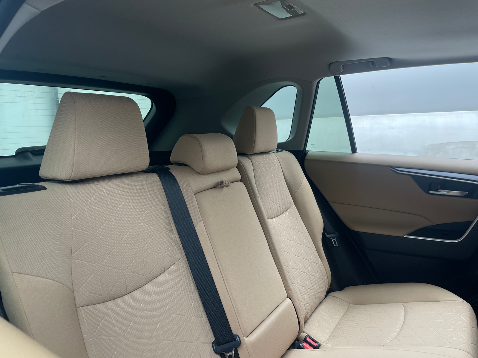 Thumbnail: 2021 Toyota RAV4 - 6