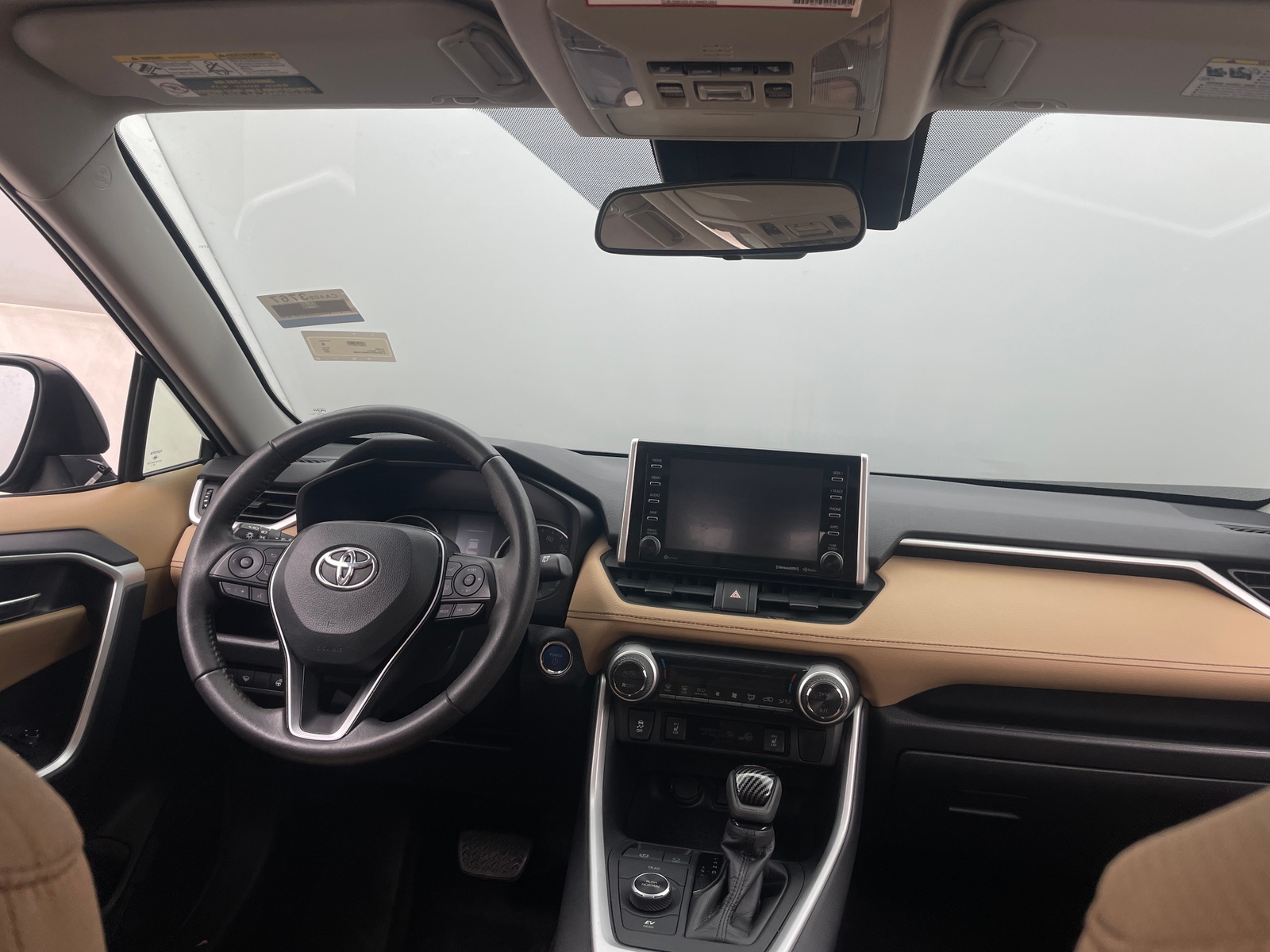 Thumbnail: 2021 Toyota RAV4 - 3