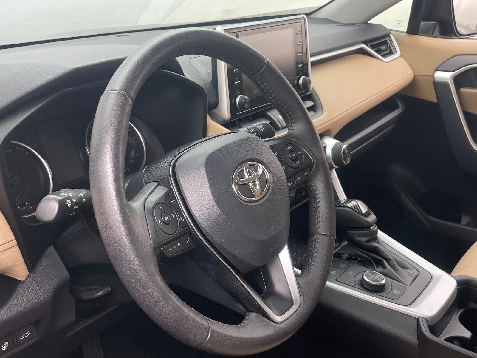 Thumbnail: 2021 Toyota RAV4 - 5