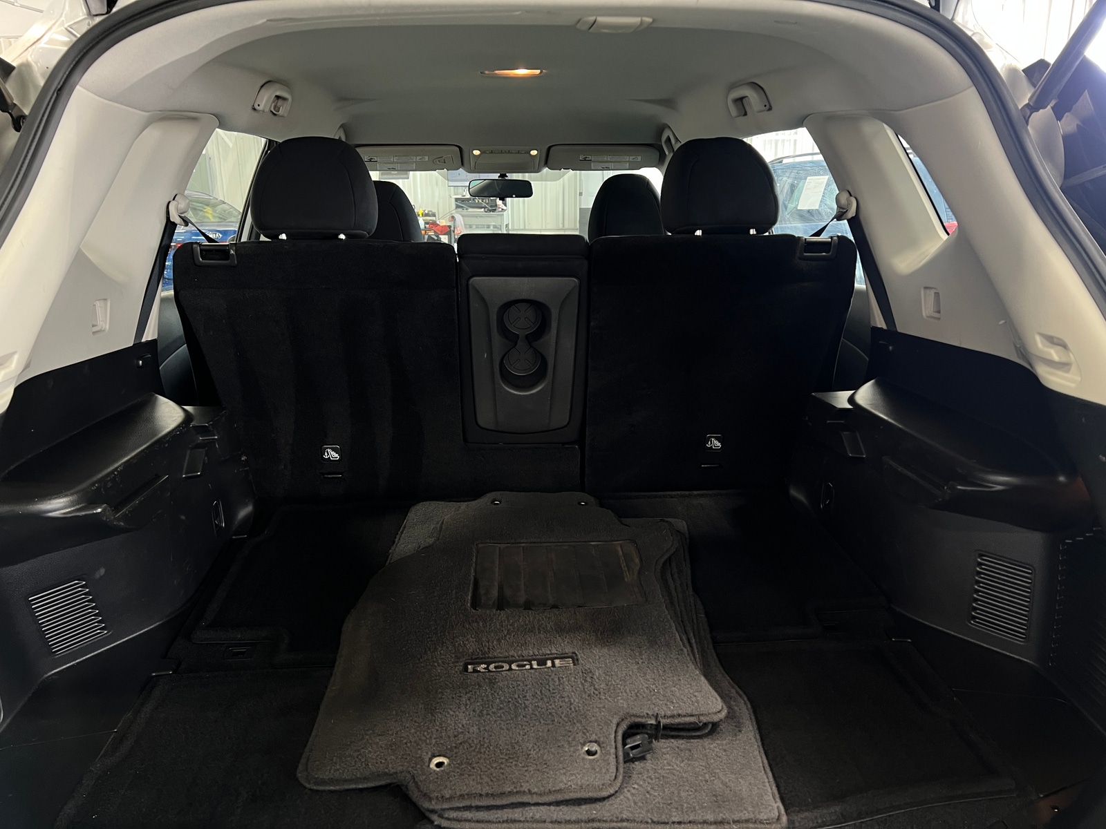 Thumbnail: 2016 Nissan Rogue - 7