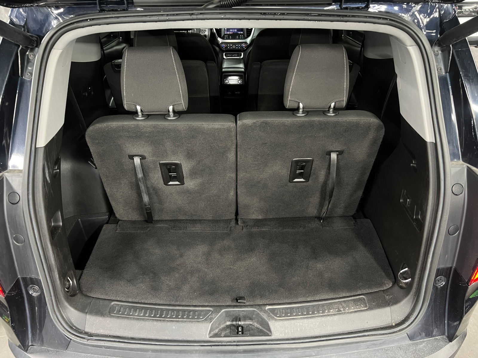 Thumbnail: 2021 GMC Acadia - 7