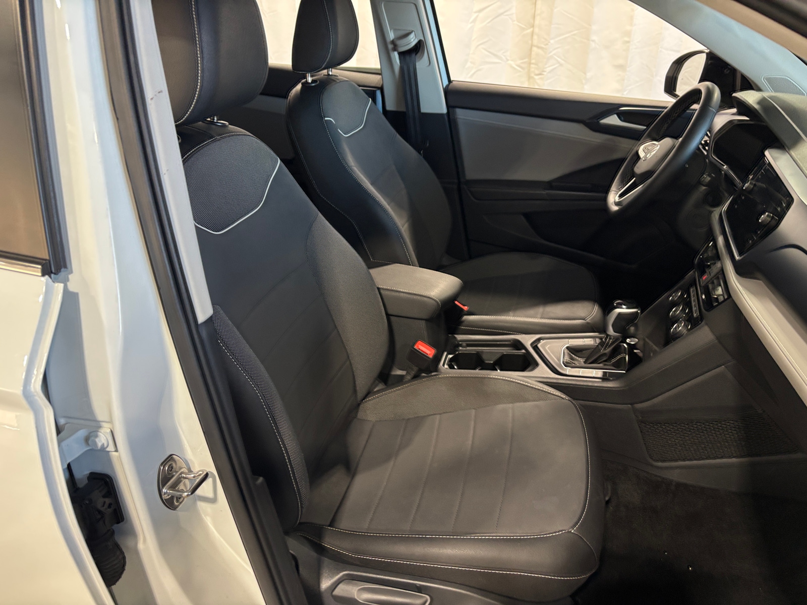 Thumbnail: 2024 Volkswagen Taos - 2