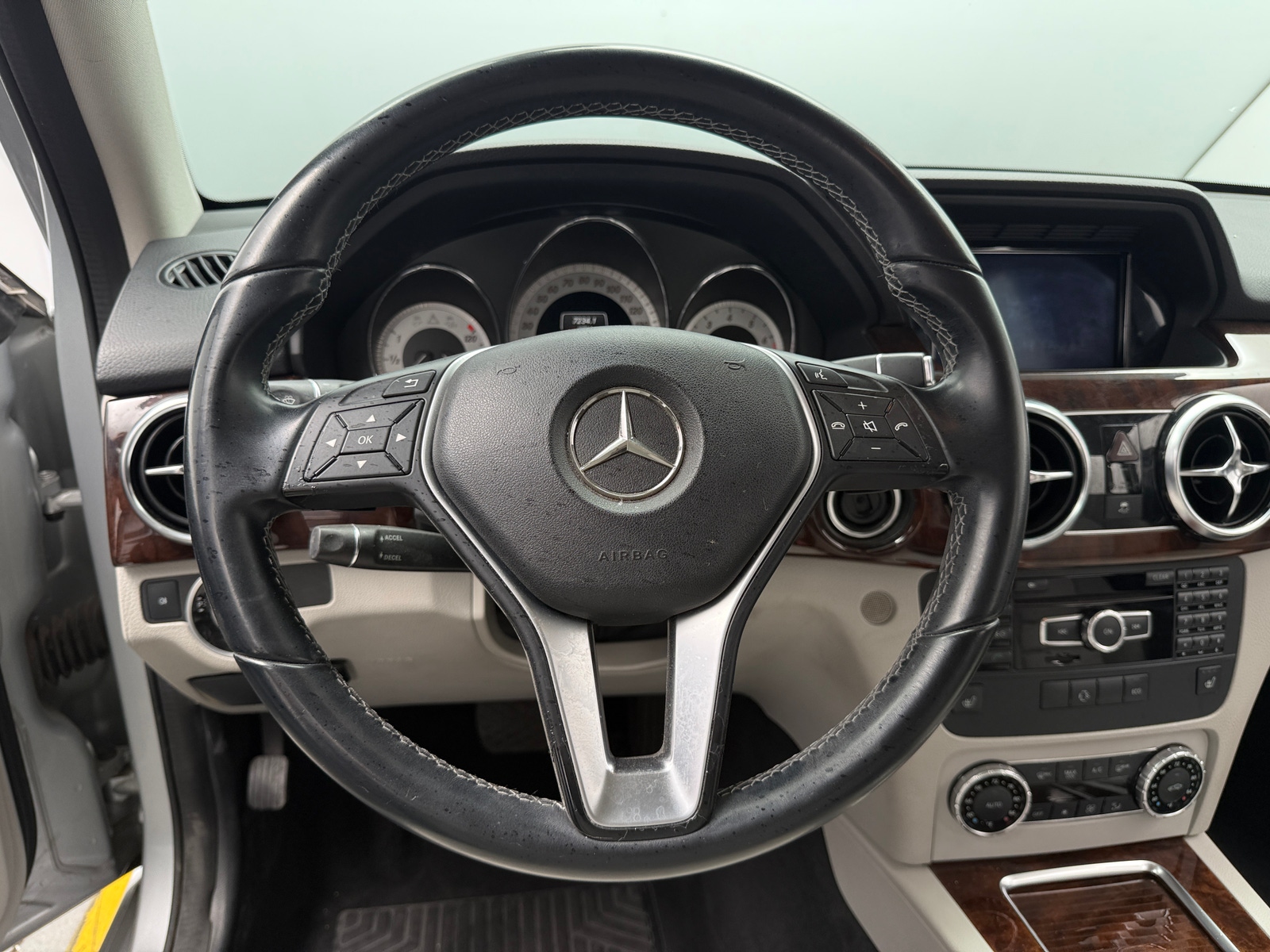 Thumbnail: 2014 Mercedes-Benz GLK - 4